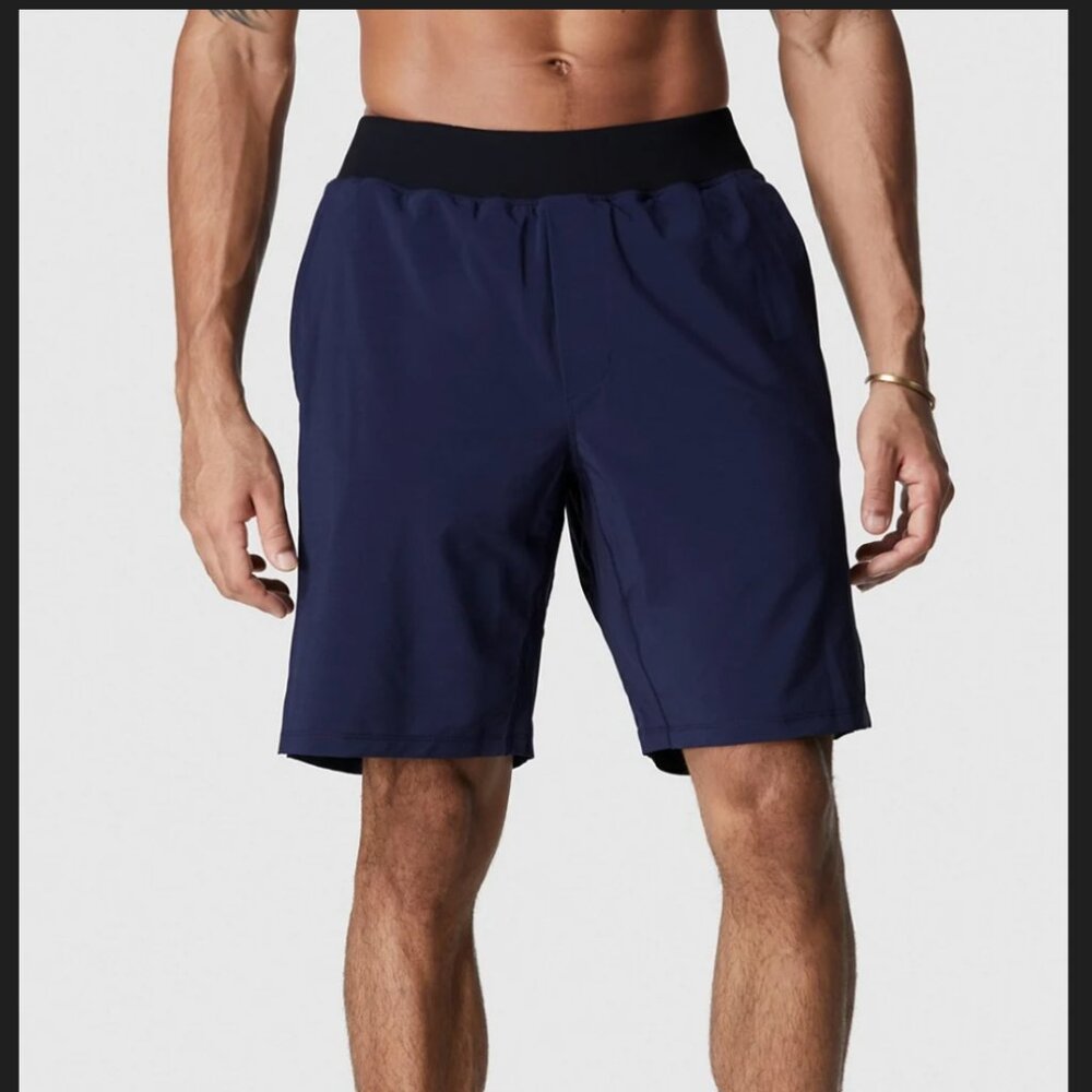 Fabletics Men's NAVY The Franchise Short (Lined) L 9in